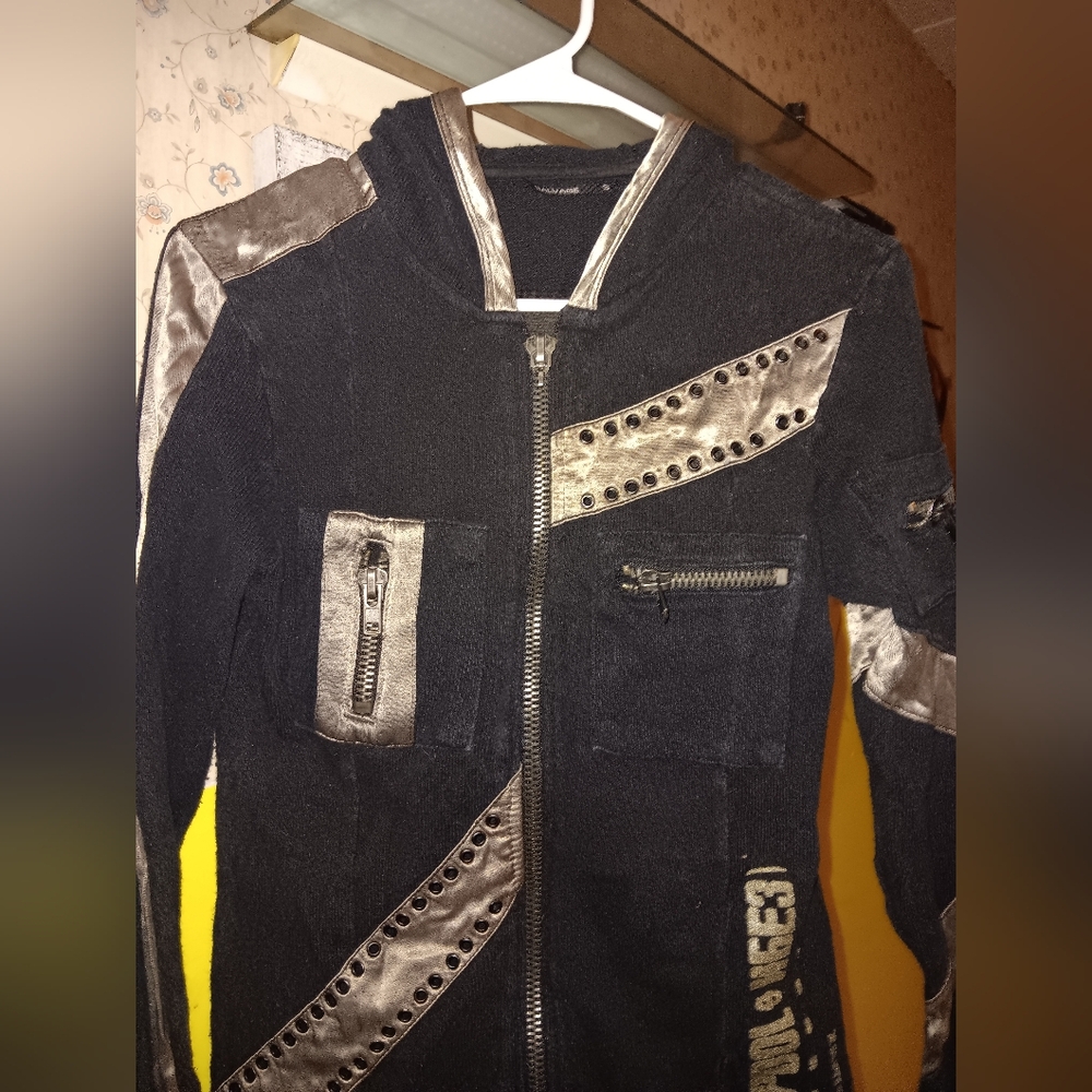 SALVAGE Vintage Gorgeous Black and Silk Silver Hooded Zippered Jacket. S - Picture 2 of 5